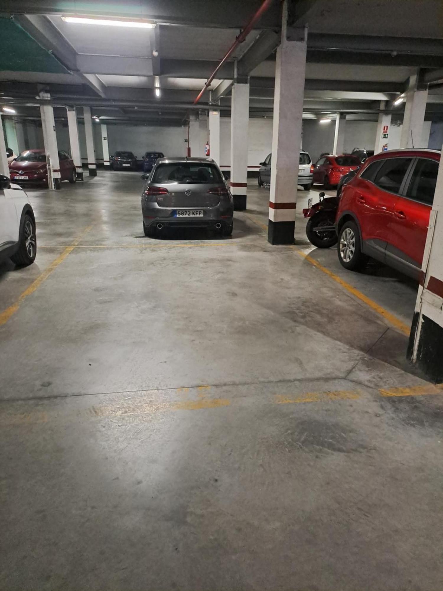 Etxeberria Park Free Parking By Next Stop Билбао Екстериор снимка